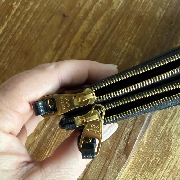 Authentic Louis Vuitton Empreinte Adele Wallet - Picture 10 of 16